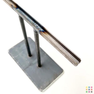 L metal display stand L metal display stand