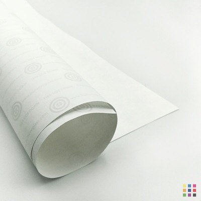Bullseye shelf paper 52x52cm Bullseye shelf paper 52x52cm