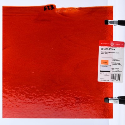B Transparent 1322-30 garnet red 51x89cm Striker* B Transparent 1322-30 garnet red 51x89cm Striker*