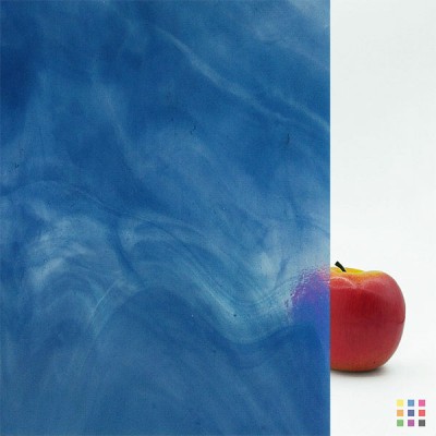 W96 Opalescent 96-27 bleu ciel foncé 82x107cm W96 Opalescent 96-27 bleu ciel foncé 82x107cm