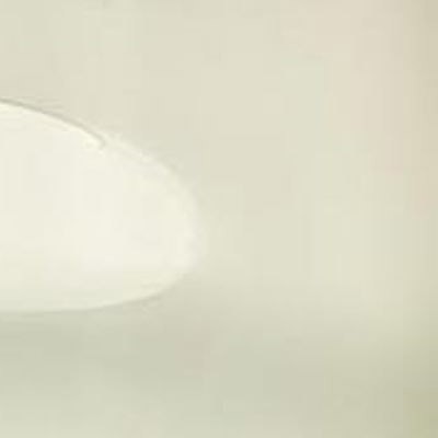 L Streaky V64 blanc opaque sur clair, ouvert L Streaky V64 blanc opaque sur clair, ouvert